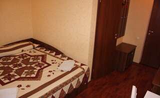 Гостевой дом Южная Анапа  Двухместный номер с 1 кроватью или 2 отдельными кроватями и собственной ванной комнатой-15